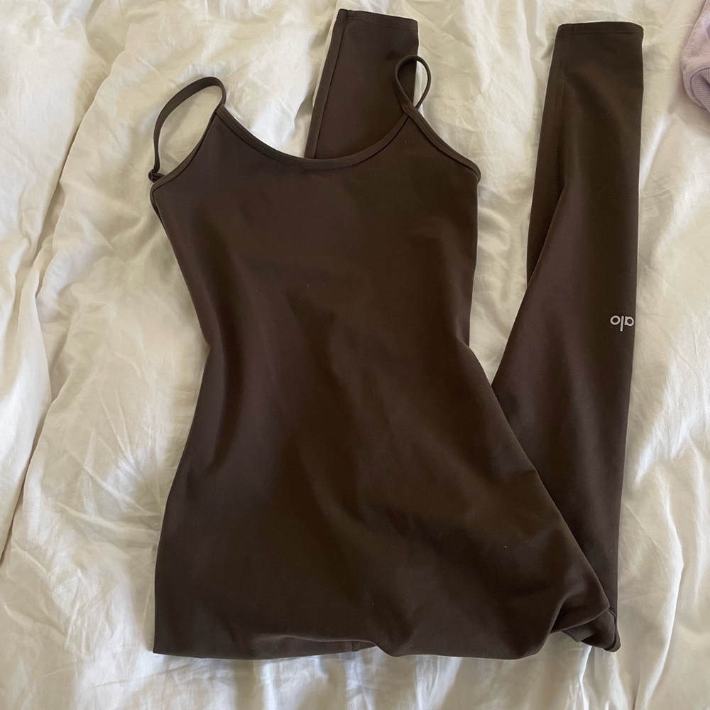 Alo Yoga airbrush one and done onesie - Picture 3 of 4